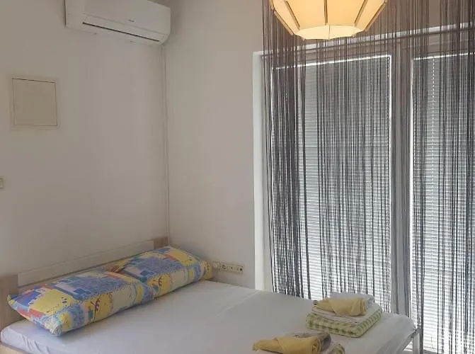 With Parking Space Dramalj, - 18467 Apartman Crikvenica